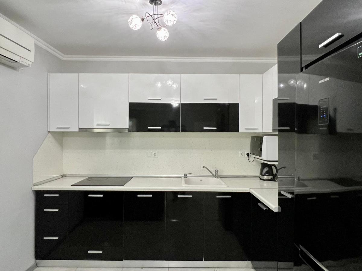 Tea Apartments Pomorie Bagian luar foto