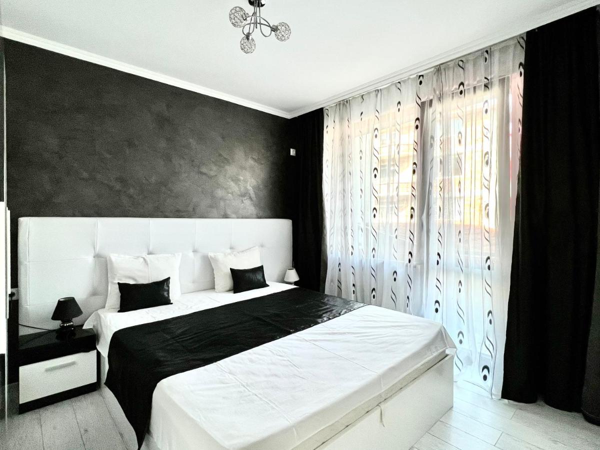 Tea Apartments Pomorie Bagian luar foto